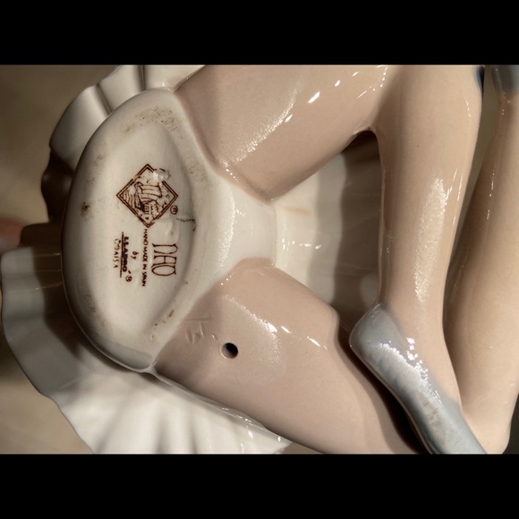 LLADRO Ballerina sitting figurine - Picture 4 of 4